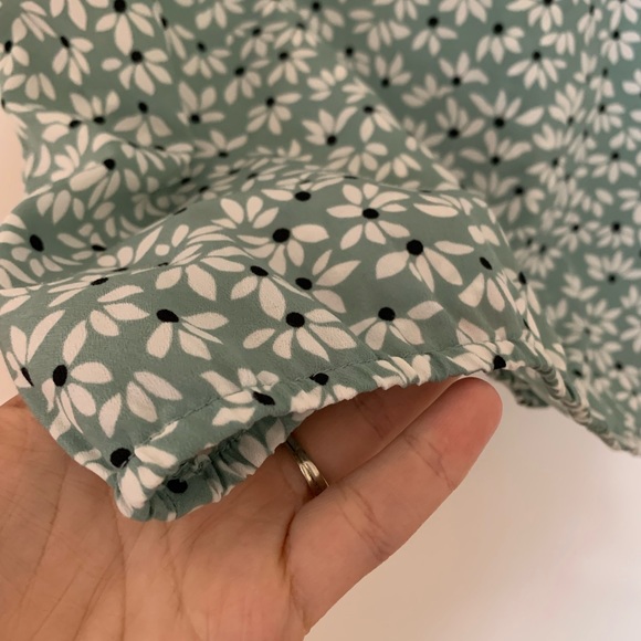 LOFT PETITE - Picture 2 of 4